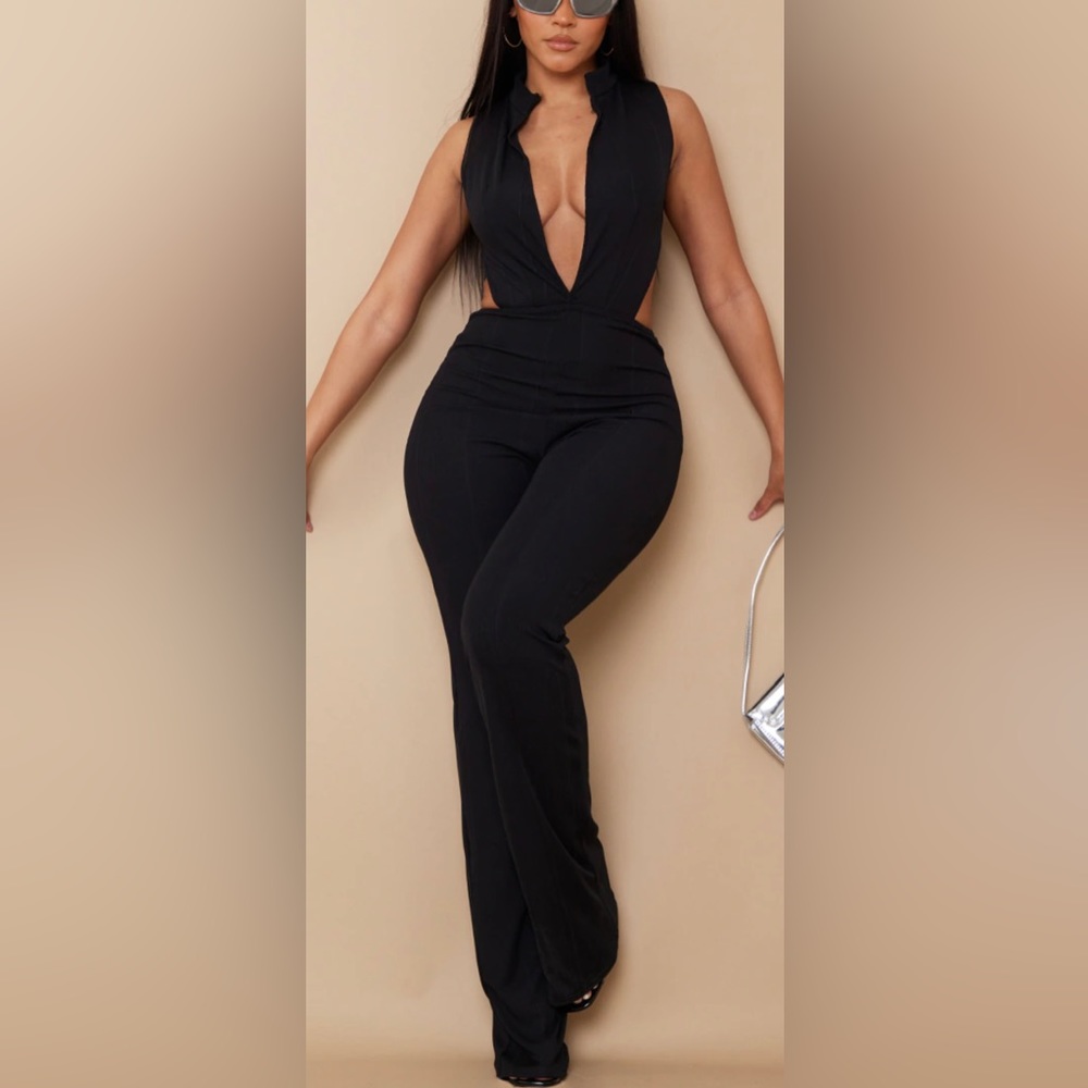 Black Bandage Halterneck Backless Jumpsuit
